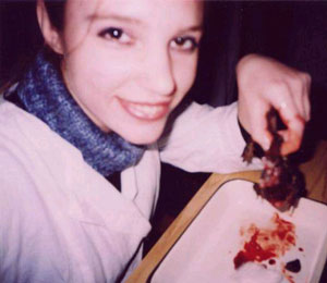 А мне нравится резать лягушек!